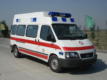 陇川县出院转院救护车
